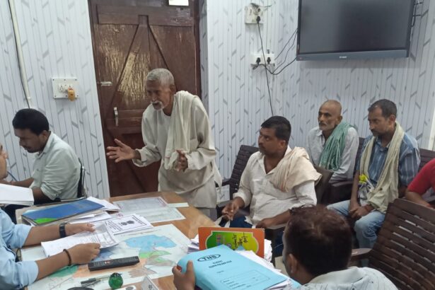 वीरपुर अंचल कार्यालय में लगा जनता दरबार, भूमि विवाद के दो पुराने मामले आपसी समझौते से निष्पादित 1