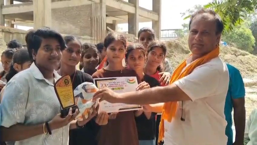 खगड़िया-मानसी के बाल शहीद: 1942 के भारत छोड़ो आंदोलन में धन्ना और माधव की अमर शहादत, तिरंगा लिए अंग्रेजों की गोली से हुए थे कुर्बान 2