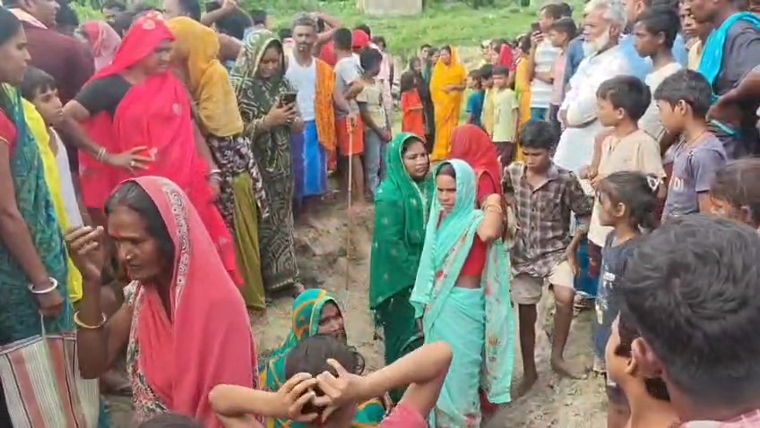 बेगूसराय में सनसनीखेज वारदात: घर से बुलाकर युवक की निर्मम हत्या, चेहरा कुचलकर निकाली आंखें 2