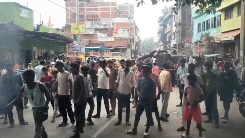 नालंदा: चंडी में लापता युवक का शव मिलने पर बवाल, परिजनों ने सड़क जाम कर पुलिस पर लगाया लापरवाही का आरोप 2
