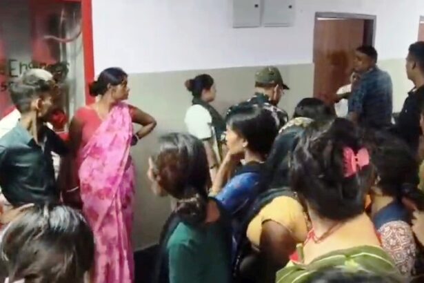 बेगूसराय सदर अस्पताल में युवती की मौत पर हंगामा: डॉक्टरों पर इलाज में लापरवाही का गंभीर आरोप, पुलिस ने कराया शांत 3