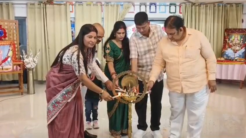 मां बच्चन देवी टीचर्स ट्रेनिंग कॉलेज में दीक्षांत समारोह: 210 छात्र-छात्राओं को मिली डिग्री, सावन महोत्सव में झूमे विद्यार्थी 5
