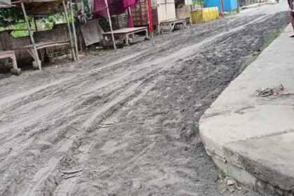 वीरपुर: प्रशासन रहा नाकाम तो समिति ने उठाया बीड़ा, 9 टेलर राबिश डालकर जन्माष्टमी मेला परिसर से दूर किया जलजमाव 23