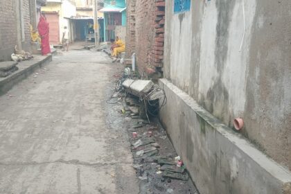 वीरपुर में बड़ा हादसा टला: डीजे लदी पिकअप ने 440 वोल्ट के पोल को मारी टक्कर, सेवादारों की सूझबूझ से सुरक्षित निकले कांवरिए 20