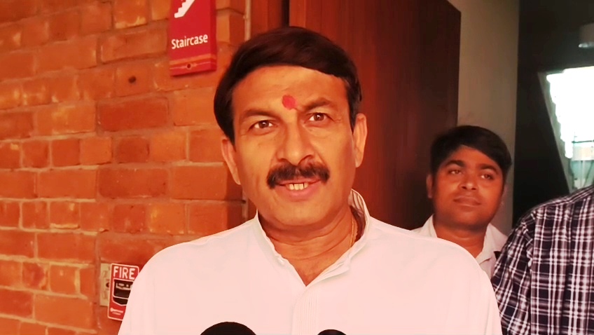TRE-4 आंदोलन पर बोले बीजेपी सांसद मनोज तिवारी छात्रों की हर समस्या सुनी जाएगी, शांतिपूर्ण तरीके से रखें अपनी बात, मनोज तिवारी की छात्रों से अपील शांतिपूर्वक दें ज्ञापन 3