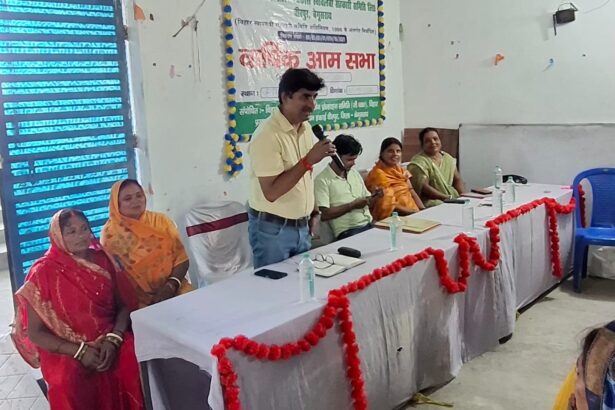 वीरपुर में गूंजी आत्मनिर्भरता की हुंकार: जीविका महिला स्वावलंबी सहकारी समिति की वार्षिक आम सभा संपन्न 3
