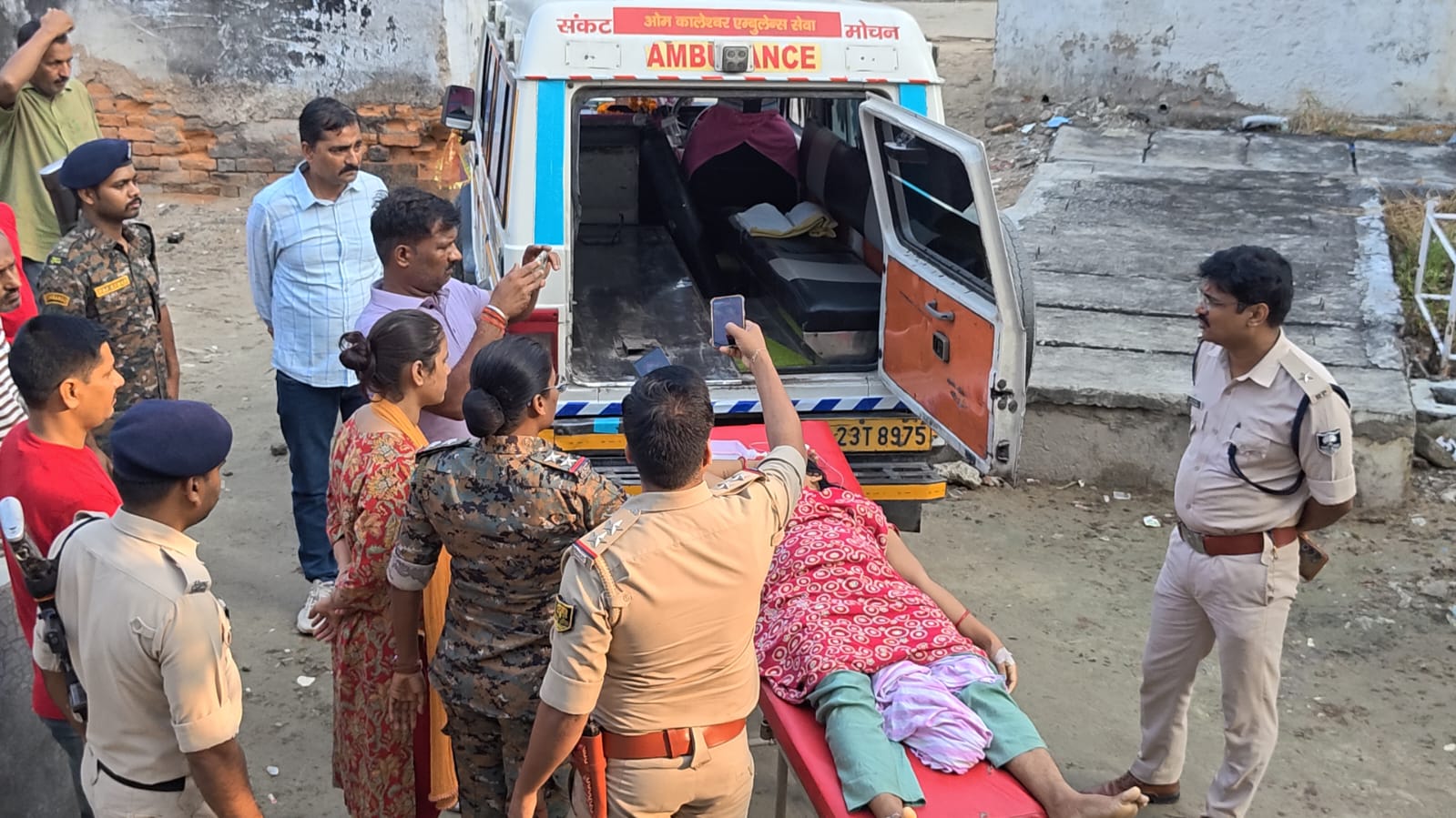 समस्तीपुर: महिला सिपाही की अस्पताल में इलाज के दौरान मौत, साथी जवानों ने लापरवाही का आरोप लगा काटा बवाल 4