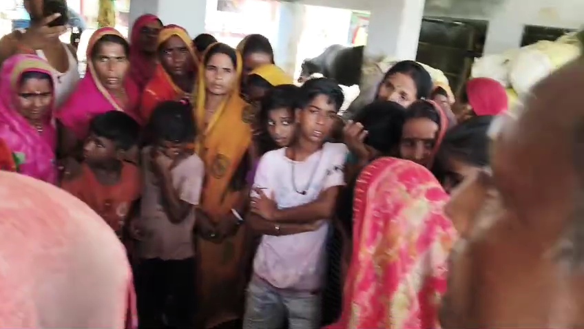 चमथा दियारे में गंगा के तेज बहाव में बाइक बही, युवक की डूबने से मौत; चचेरा भाई घायल 3