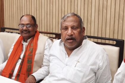 नालंदा: बख्तियारपुर का नाम ‘नीतीशपुर’ करने की मांग तेज, नालंदा सांसद कौशलेंद्र कुमार बोले- पार्टी में सहमति बनी तो केंद्र तक ले जाएंगे प्रस्ताव 2