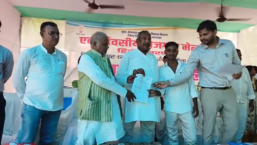 बिहार में UCC पर NDA में रार: सांसद कौशलेन्द्र बोले— ‘राज्य में किसी सूरत में लागू नहीं होगी समान नागरिक संहिता’, मंत्री श्रवण ने साधी चुप्पी 2