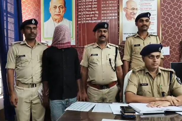 नालंदा में पुलिस की बड़ी कार्रवाई: गैरेज में खड़ी काली स्कॉर्पियो से 348 लीटर विदेशी शराब बरामद, तस्कर गिरफ्तार 3