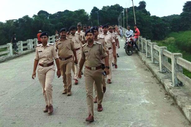 श्रीकृष्ण जन्माष्टमी मेले को लेकर पुलिस ने किया फ्लैग मार्च 1