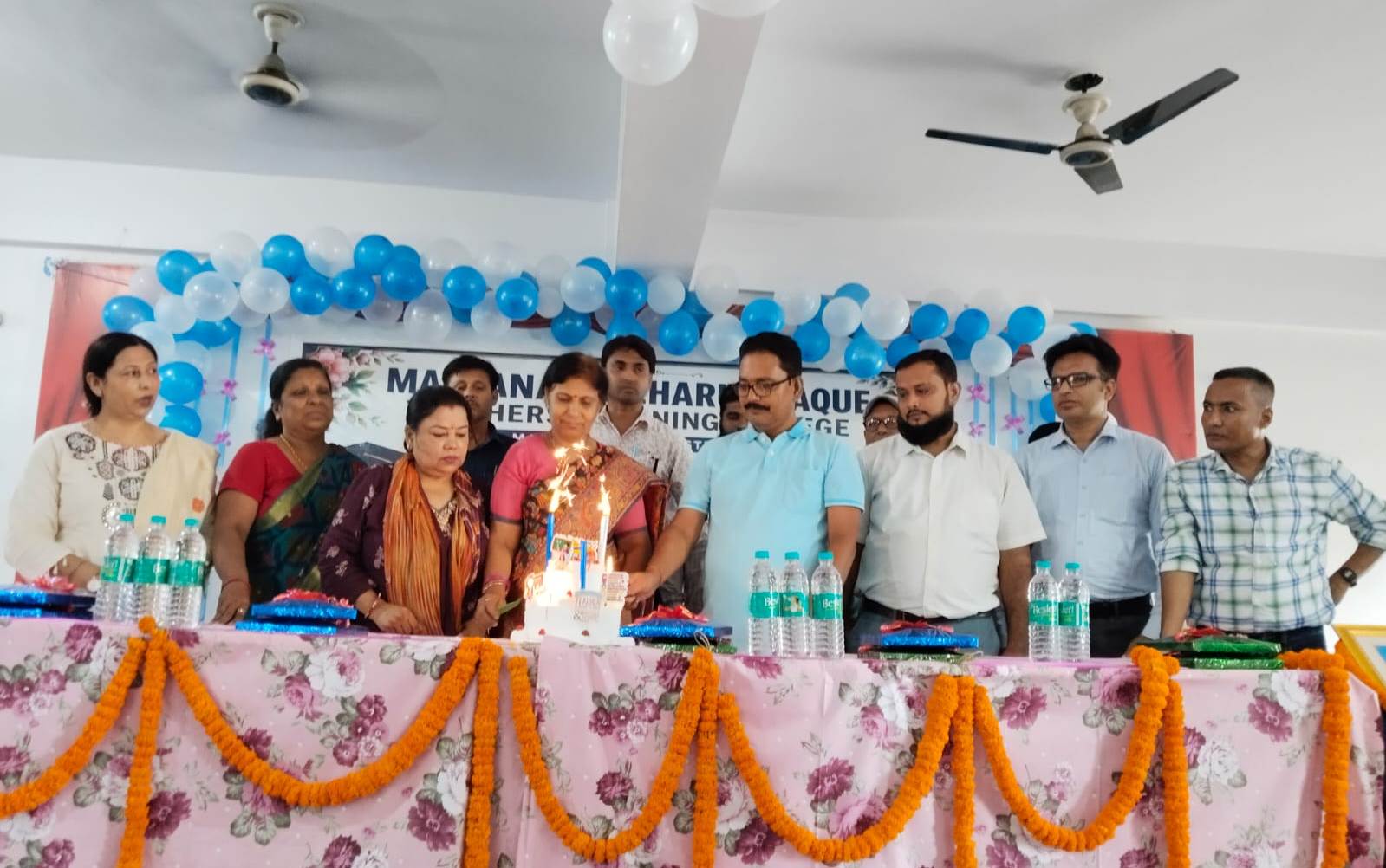 समस्तीपुर: मौलाना मजहरुल हक टीचर्स ट्रेनिंग कॉलेज में धूमधाम से मना शिक्षक दिवस, गुरुजनों को किया गया सम्मानित 5