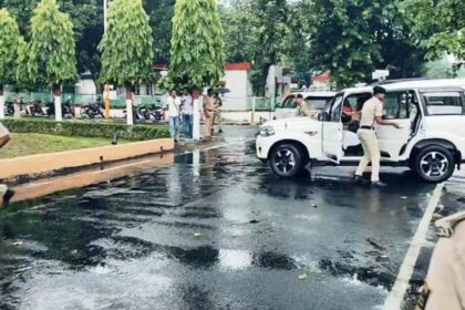 बेगूसराय में गंगा के बढ़ते जलस्तर से हालात गंभीर: राहत और समीक्षा के लिए पहुंचे सम्राट चौधरी, अधिकारियों को दे सकते हैं सख्त निर्देश 2