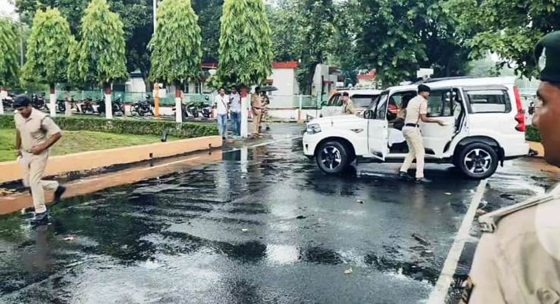 बेगूसराय में गंगा के बढ़ते जलस्तर से हालात गंभीर: राहत और समीक्षा के लिए पहुंचे सम्राट चौधरी, अधिकारियों को दे सकते हैं सख्त निर्देश 15