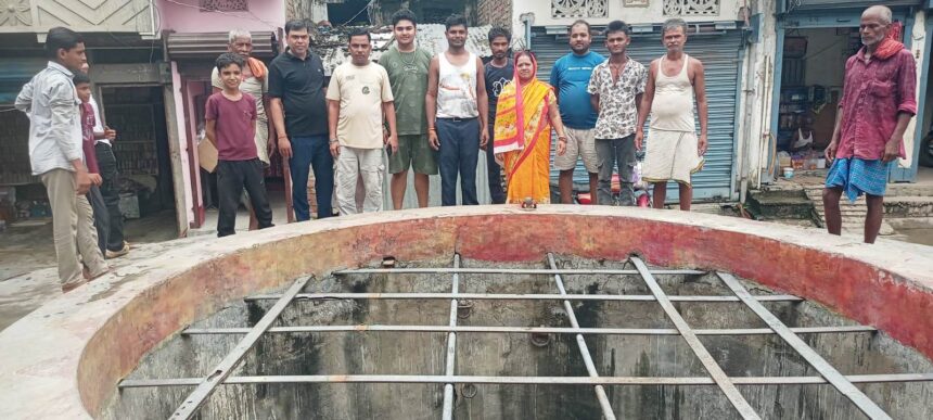 वीरपुर में चोरों के हौसले बुलंद: सर्वे कुएं से 10 फीट लंबा लोहे का भारी चैनल चुरा ले गए अज्ञात चोर, ग्रामीणों में आक्रोश 1