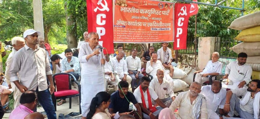 चुनावी वर्ष नहीं होने के कारण सरकार का ध्यान बाढ़ पीड़ितों की ओर नहीं जा रहा है-शत्रुध्न प्रसाद सिंह 1