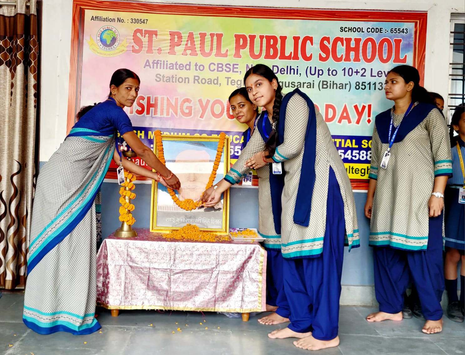 संत पॉल स्कूल तेघड़ा में, वीरता और राष्ट्रभावना के साथ मनी राष्ट्रकवि दिनकर की जयंती 4
