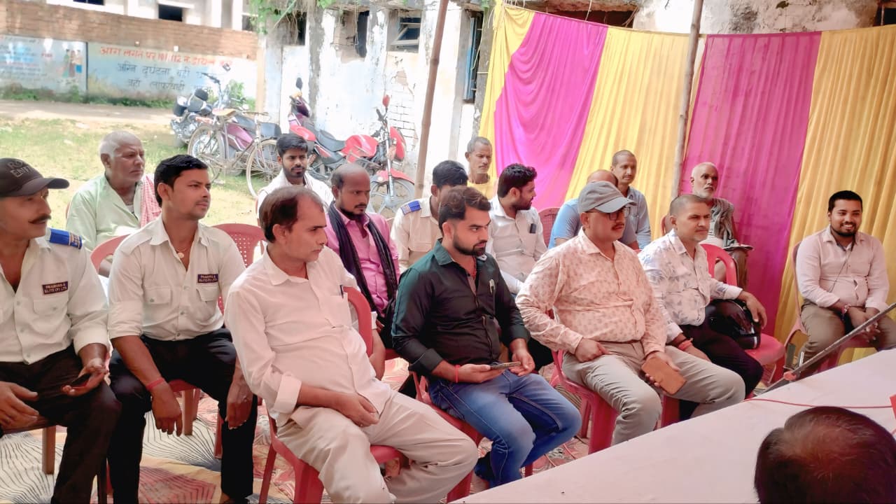 आयुष्मान आरोग्य मंदिर बछवाड़ा में मना 11वां आयुर्वेद दिवस, एलोपैथी के दुष्प्रभावों पर वक्ताओं ने जताई चिंता 4