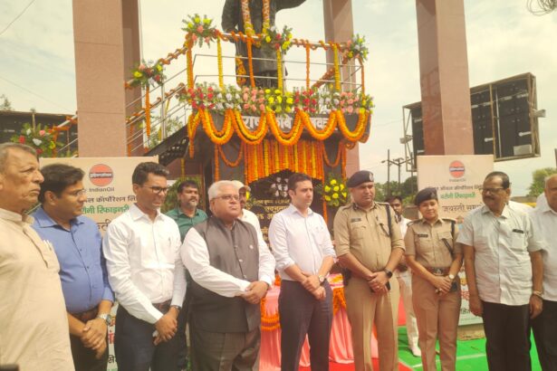 वर्तमान समय में नयी पीढ़ी के लोगों को दिनकर की कविता पढ़ने और समझने की जरूरत है- रिची पांडेय 7