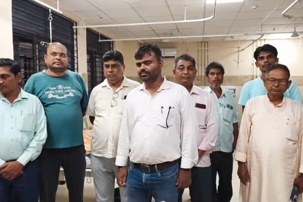 नालंदा में आवास सहायक को ग्रामसभा से लौटने के दौरान बदमाशो ने किया हमला, मारपीट से भड़का संध, हड़ताल की थी चेतावनी 3