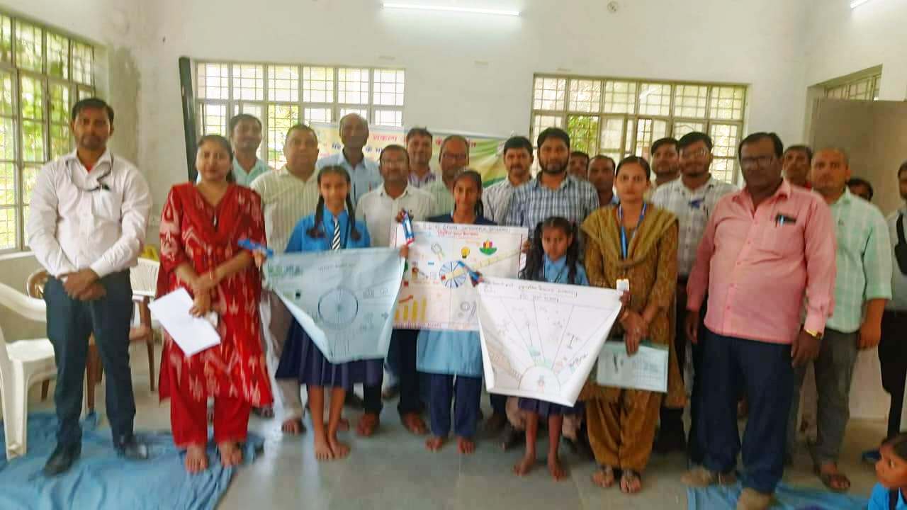 भगवानपुर में ‘मेरे सपनों का भारत’ प्रतियोगिता: आयुषी चित्रकला तो सुभम भाषण में बने विजेता 2