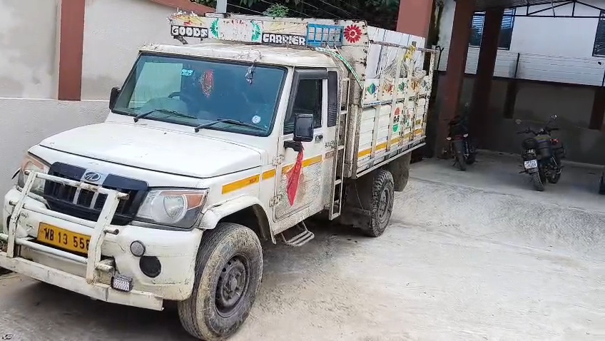 समस्तीपुर में शराब के खिलाफ पुलिस की बड़ी कार्रवाई, पिकअप से 541 लीटर विदेशी शराब जब्त; तस्कर फरार 5