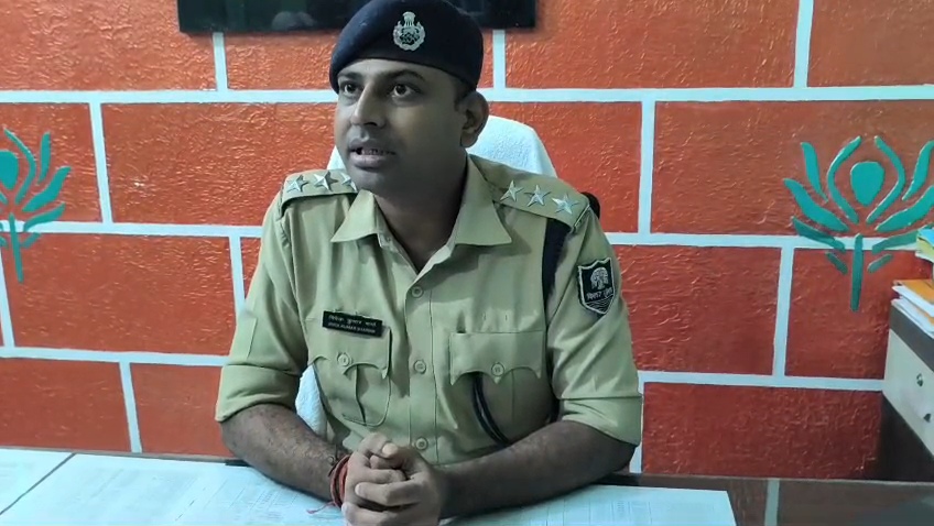 समस्तीपुर: विवाहिता की हत्या कर घाट पर जलाया था शव, ससुर और सास गिरफ्तार 2