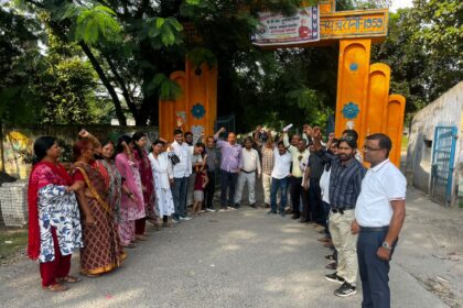 विशिष्ट विश्वविद्यालय अधिनियम, 2026 के विरोध में एपीएसएम कॉलेज के शिक्षकों एवं कर्मचारियों ने बांधी काली पट्टी 2