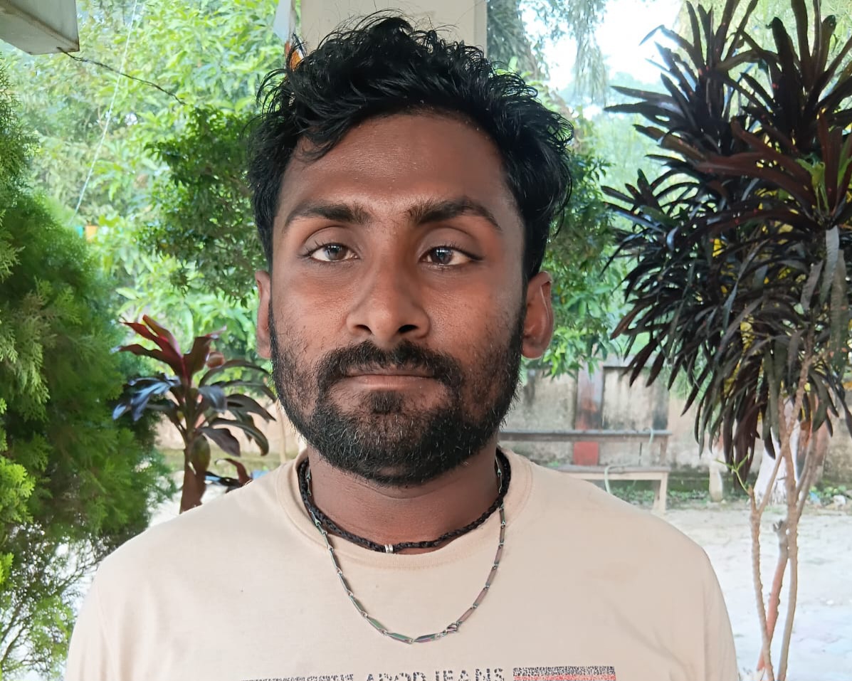 भगवानपुर में पांच लीटर देसी शराब के साथ एक युवक गिरफ्तार, बाइक जब्त 2