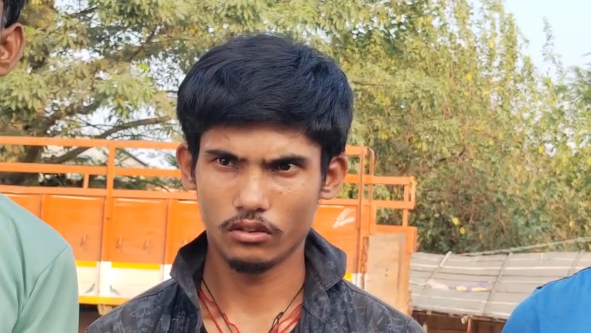 समस्तीपुर: जिसकी हत्या के आरोप में 4 लोग गए थे जेल, वह युवक 4 साल बाद नोएडा में मिला जिंदा 2