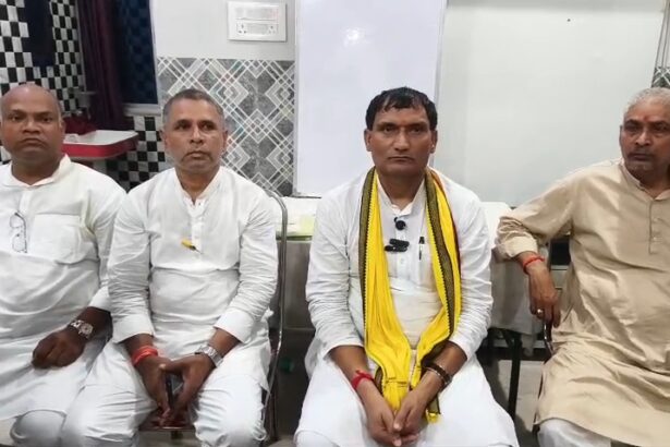 अनंत सिंह के पुनः नालंदा दौरे से गरमाई सियासत, जन सुराज प्रत्याशी अनुज सिंह ने  पीसी कर कार्यक्रम की दी जानकारी,अनुज सिंह ने सभी दलों से की समर्थन की अपील 1