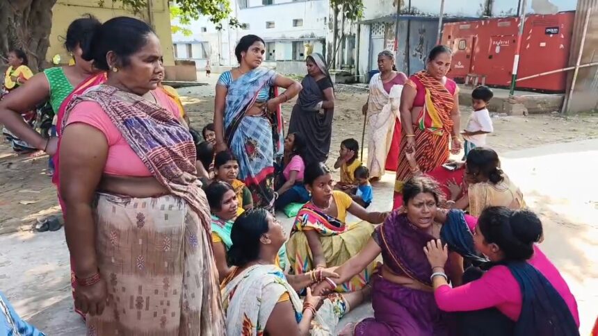 नालंदा : बिहारशरीफ में युवक का शव मिलने से सनसनी, परिजनों ने दोस्तों पर लगाया पीट-पीटकर हत्या का आरोप, नशे के इंजेक्शन मिलने से कई सवाल, जांच में जुटी पुलिस 1