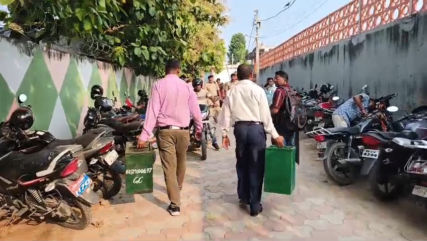 नालंदा में शिक्षक-स्नातक निर्वाचन क्षेत्र के लिए कल मतदान, 34,608 मतदाता करेंगे वोट 2