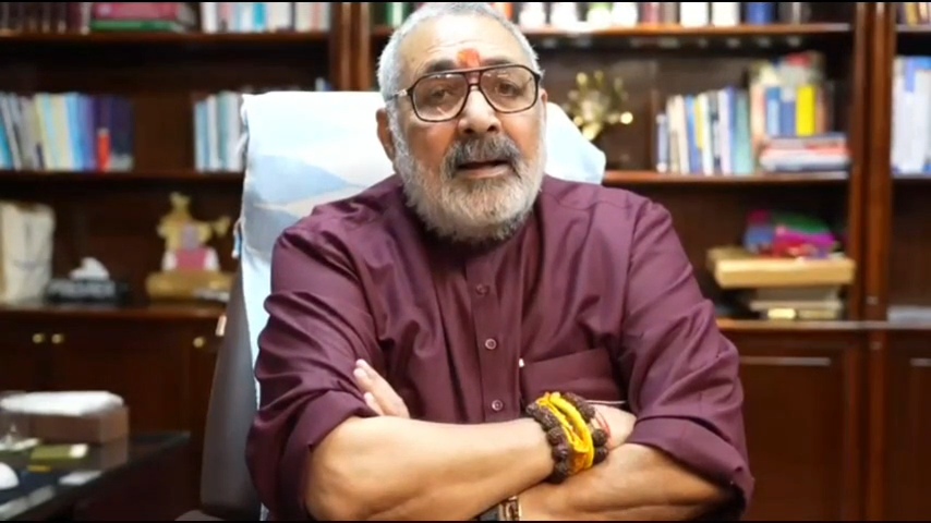 गिरिराज सिंह का राहुल गांधी पर तीखा हमला: 'बैलेट की जगह बुलेट से सत्ता हासिल करना चाहते हैं राहुल' 1