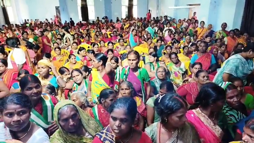 जीविका के 20 साल बेमिसाल, नालंदा में मनाया गया सफलता का जश्न, जेडीयू महिला प्रकोष्ठ द्वारा किया गया नीतीश संवाद का आयोजन 2