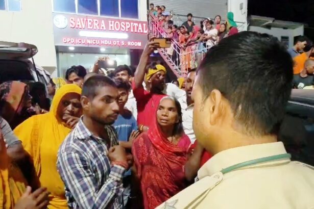 समस्तीपुर: निजी अस्पताल में प्रसूता की मौत के बाद भारी बवाल, परिजनों ने की तोड़फोड़; शराब की खाली बोतलें मिलने से सनसनी 5