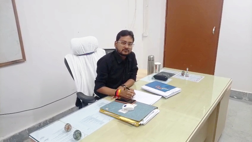 समस्तीपुर: शिवाजीनगर BDO का सरकारी नंबर हैक, ग्रुप्स में मैसेज भेजकर OTP मांगने लगे साइबर ठग 2