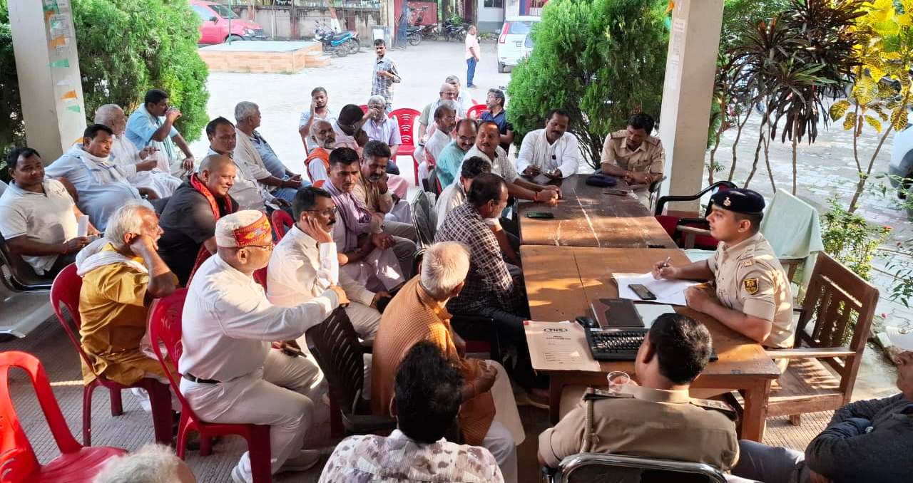 भगवानपुर: दुर्गापूजा में डीजे बजाने पर पूर्ण प्रतिबंध, शांति समिति की बैठक में दिए गए सख्त निर्देश 4
