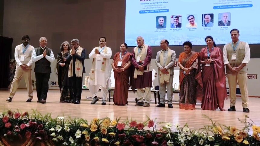 नालंदा विश्वविद्यालय में 'विश्व रंग 2026' का भव्य आगाज, 60 देशों के प्रतिनिधि बने अंतरराष्ट्रीय साहित्य समागम के साक्षी 1