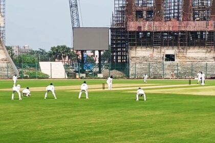 राजगीर में क्रिकेट का नया इतिहास, 1121 करोड़ के स्टेडियम में रणजी ट्रॉफी का आगाज, राजगीर में बिहार उत्तरप्रदेश के बीच रणजी मुकाबला शुरु, टॉस जीतकर बिहार ने चुना गेंदबाजी 43
