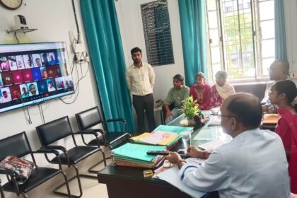समस्तीपुर: अंतरराष्ट्रीय बालिका दिवस पर ‘शेप हर फोरकास्ट’ थीम के तहत बालिकाओं ने संभाली अधिकारियों की कुर्सी 26
