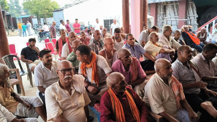 स्मृतिशेष रामबली सिंह के श्राद्ध कार्यक्रम को लेकर दुलारपुर में बैठक: 23 को जिला स्तरीय रामायण संगोष्ठी और 24 अक्टूबर को राज्यस्तरीय वत्स गोत्रीय महासम्मेलन का होगा आयोजन 1