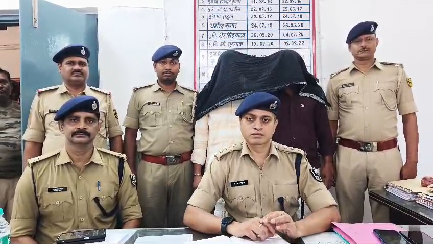 नालंदा: दबंग बनने की सनक में युवक ने सरेआम चलाई गोली,दीपनगर पुलिस ने दुःखी होटल के पास से किया गिरफ्तार,एक देशी कट्टा दो जिंदा कारतूस भी बरामद 1