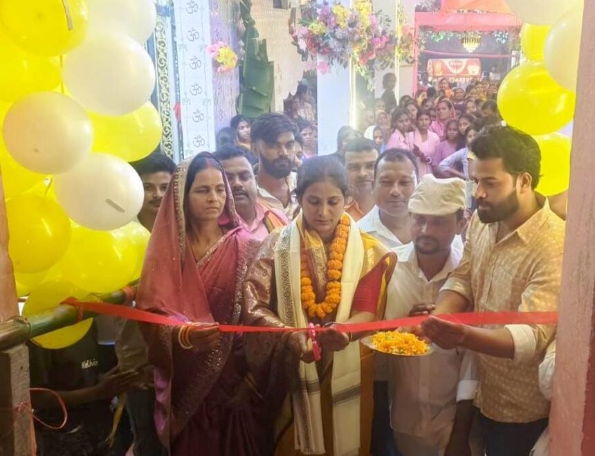 वीरपुर: जगदर चौक पर 14.55 लाख की लागत से नवनिर्मित सामुदायिक पुस्तकालय का लोकार्पण, जिला पार्षद ने किया उद्घाटन 1