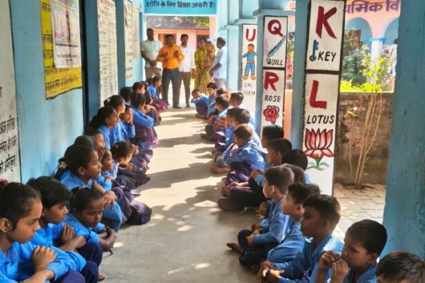 सुरक्षित शनिवार के तहत स्कूली बच्चों को सड़क सुरक्षा के प्रति किया गया जागरूक 3