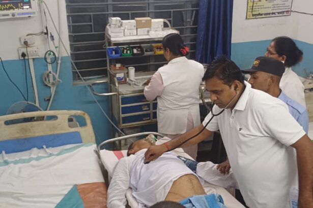 बछवाड़ा के एनएच 28 पर मोटरसाइकिल की ठोकर से वृद्ध घायल, इलाज के दौरान हुई मौत 3