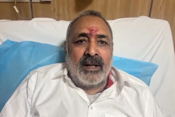 कांग्रेस अब मूर्खों की टोली बन चुकी है': खड़गे की PM मोदी पर टिप्पणी पर भड़के केंद्रीय मंत्री गिरिराज सिंह 1
