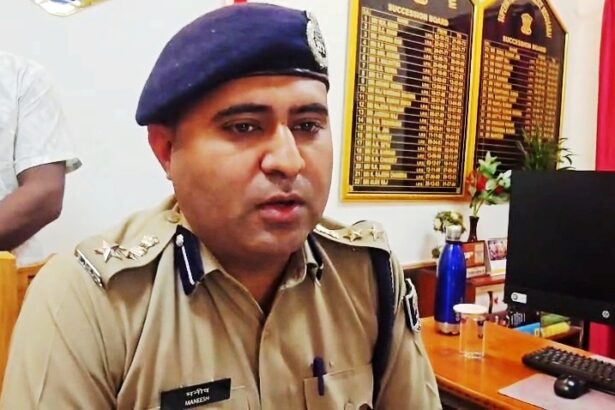 बेगूसराय पुलिस व STF की संयुक्त कार्रवाई: फुलवरिया ज्वेलरी शॉप लूटकांड के 6 अपराधी गिरफ्तार, हथियार और लूटी गई चांदी बरामद 1