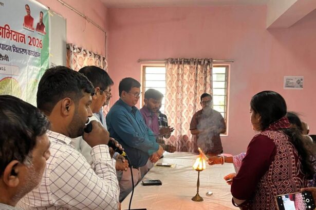बरौनी में एक दिवसीय रबी कार्यशाला आयोजित, किसानों को आधुनिक खेती और सरकारी योजनाओं की दी गई जानकारी 1